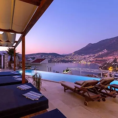 Sleeps 8 Pool Air Con Wifi * Kalkan