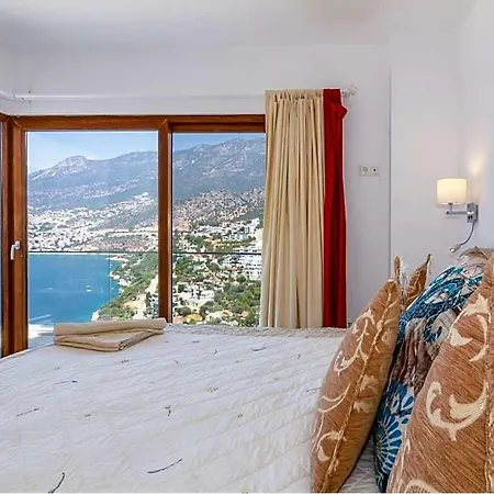 Willa Sleeps 8 Pool Air Con Wifi Kalkan