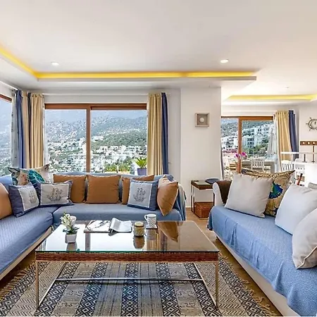 Sleeps 8 Pool Air Con Wifi Kalkan