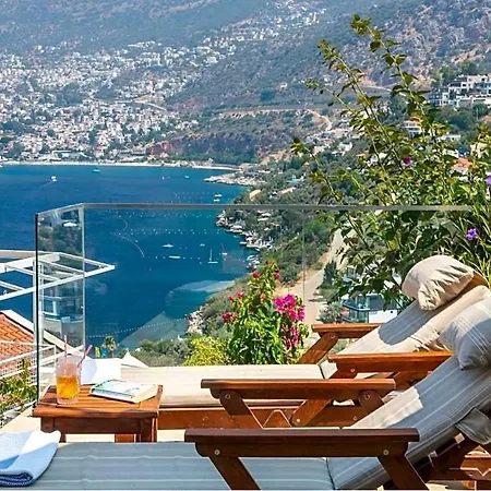 Sleeps 8 Pool Air Con Wifi Willa Kalkan